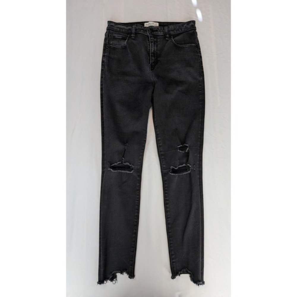 Abercrombie & Fitch Curve Love Super Skinny Ankle Jeans Distressed Black 29 8L